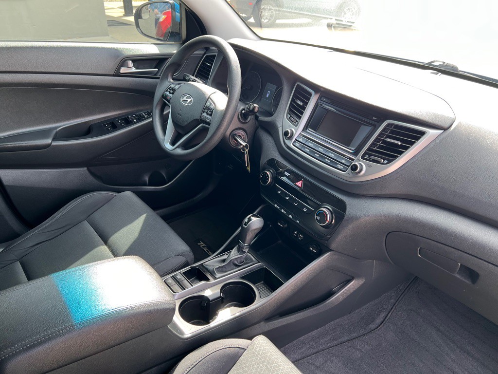 2016 Hyundai Tucson Image 11