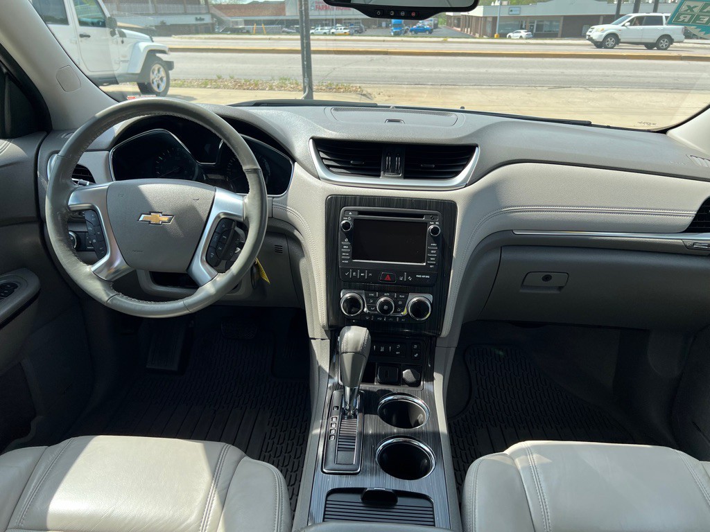 2016 Chevrolet Traverse Image 17