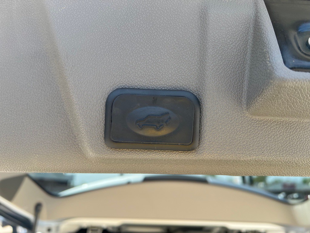 2016 Chevrolet Traverse Image 23