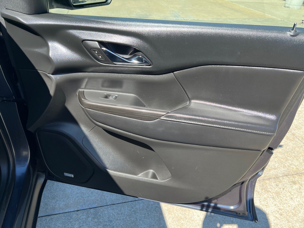 2018 GMC Acadia Image 11