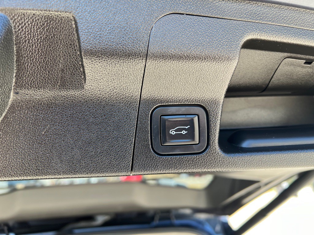 2018 GMC Acadia Image 25