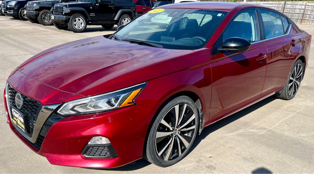 2022 Nissan Altima Image 3