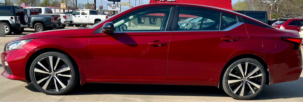 2022 Nissan Altima Image 4