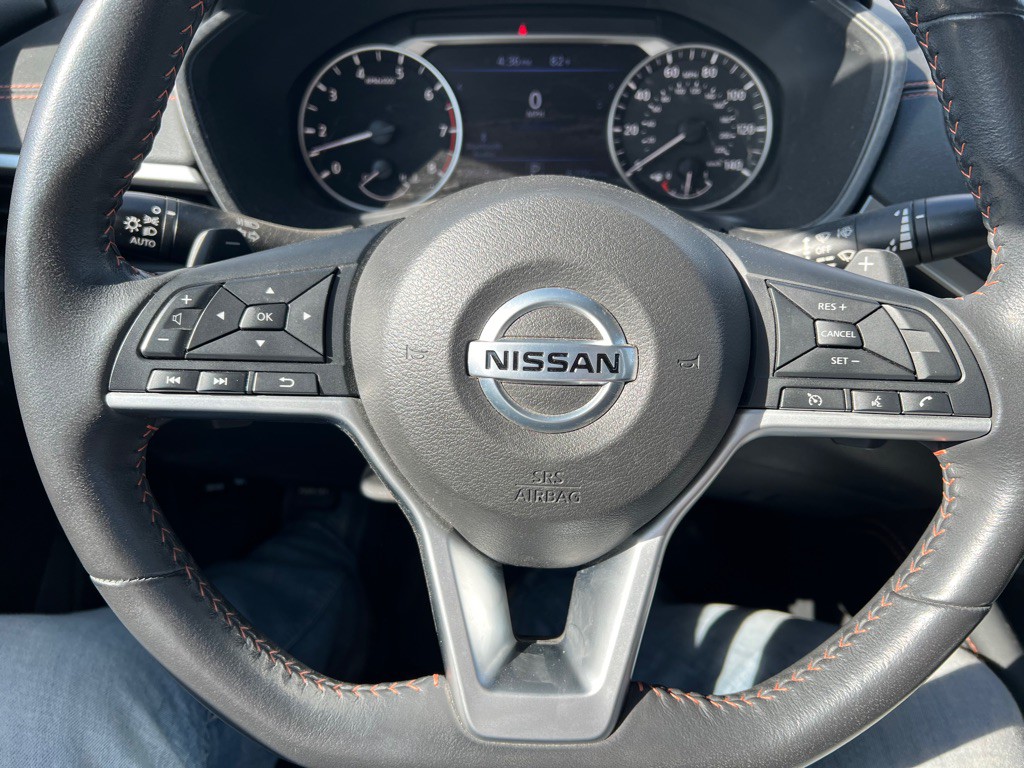 2022 Nissan Altima Image 13