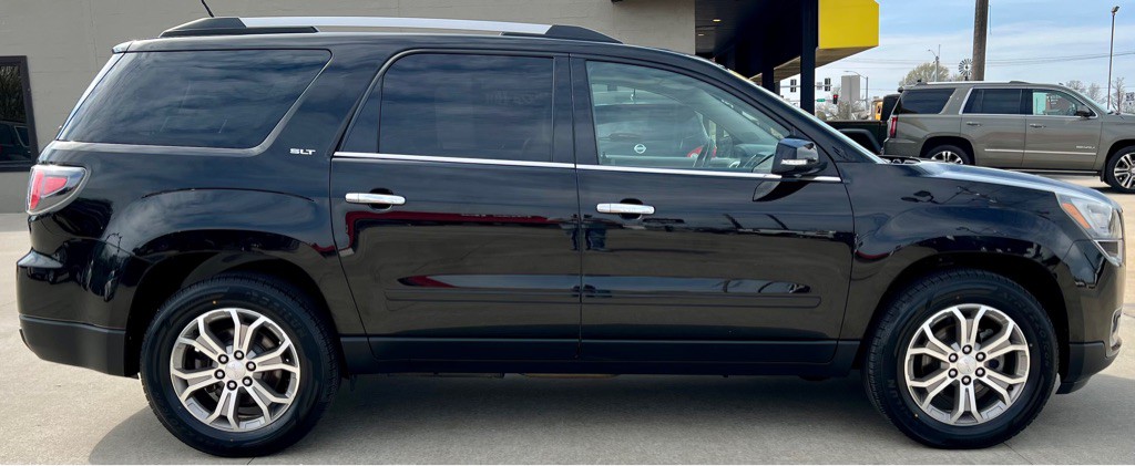 2016 GMC Acadia Image 8