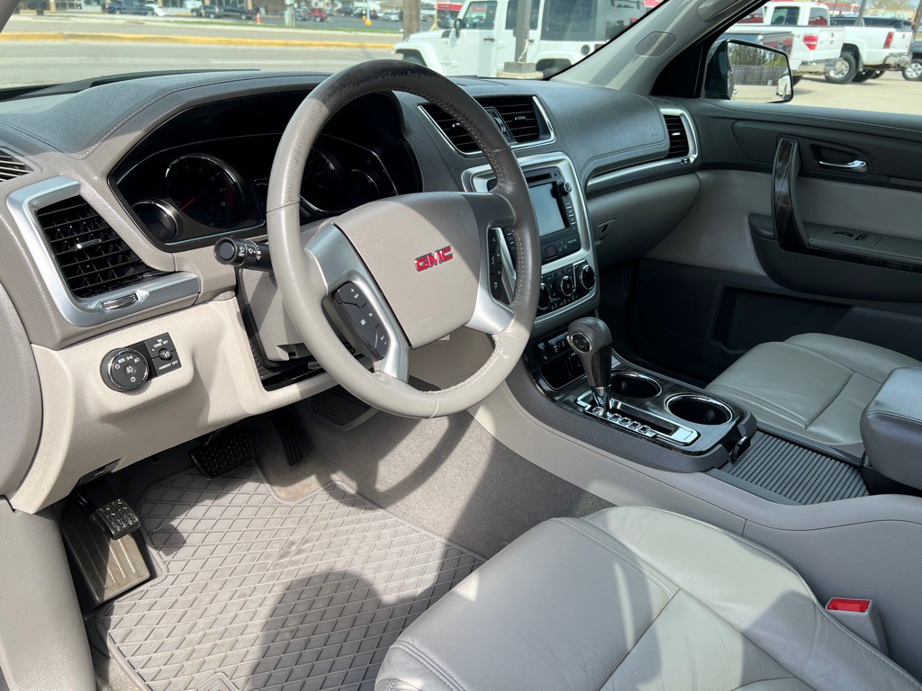 2016 GMC Acadia Image 30