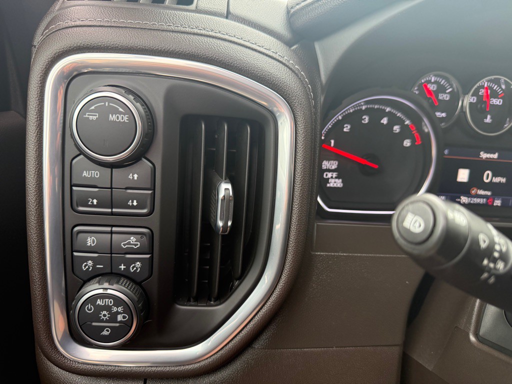 2021 Chevrolet Silverado 1500 Image 17