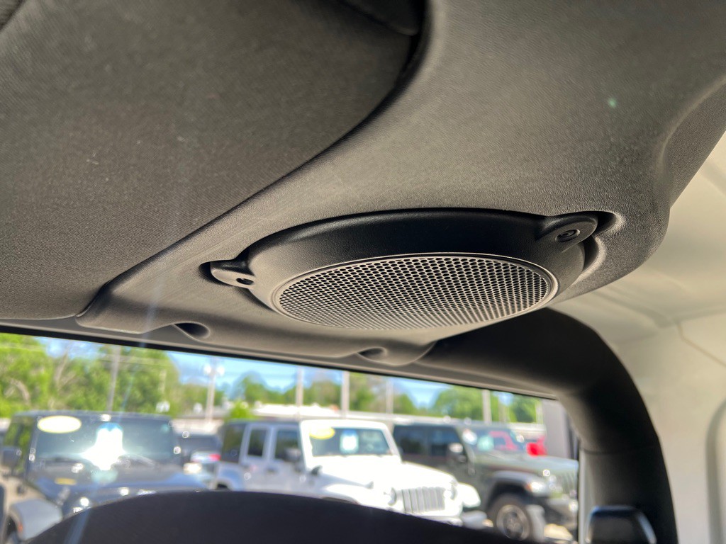 2014 Jeep Wrangler Image 27