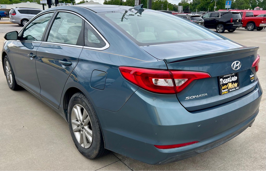 2015 Hyundai Sonata Image 5