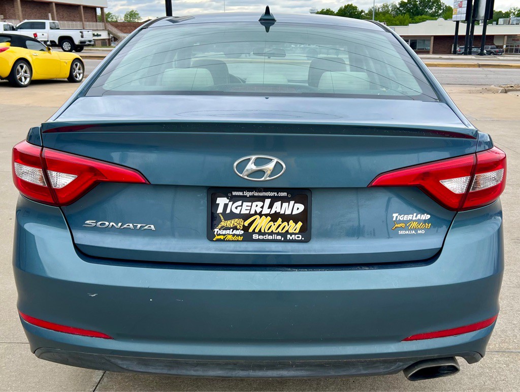 2015 Hyundai Sonata Image 6