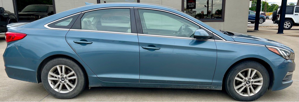 2015 Hyundai Sonata Image 8