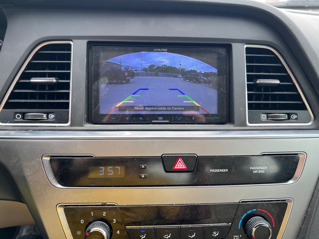 2015 Hyundai Sonata Image 10