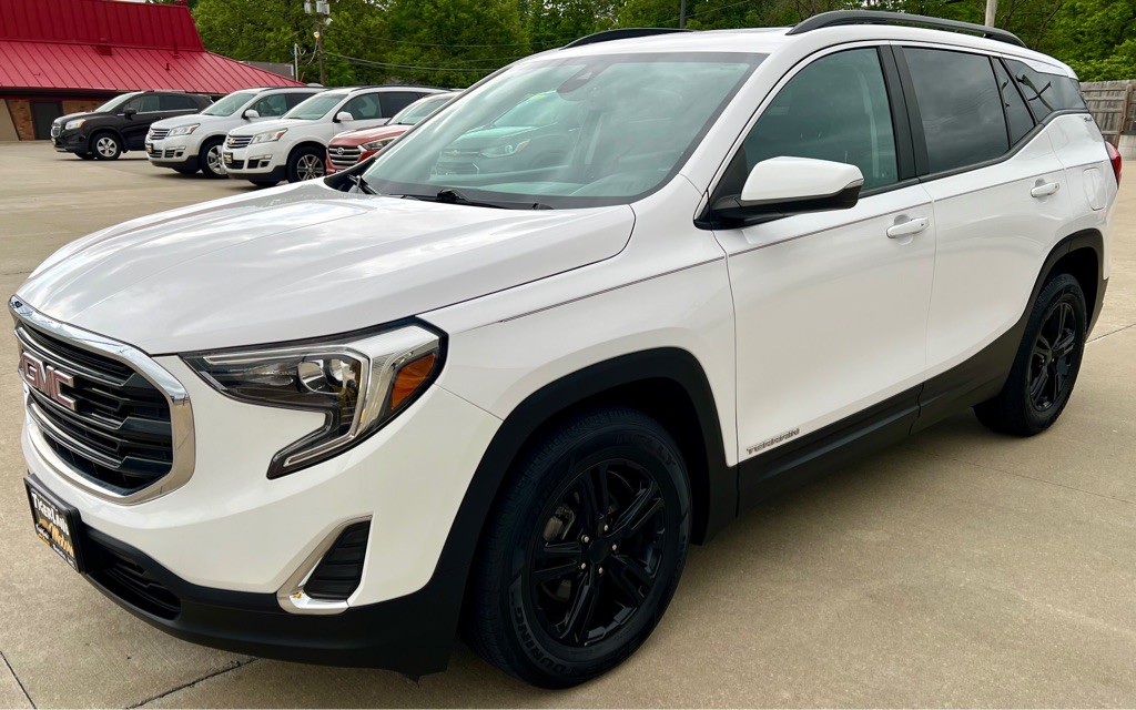2021 GMC Terrain Image 3