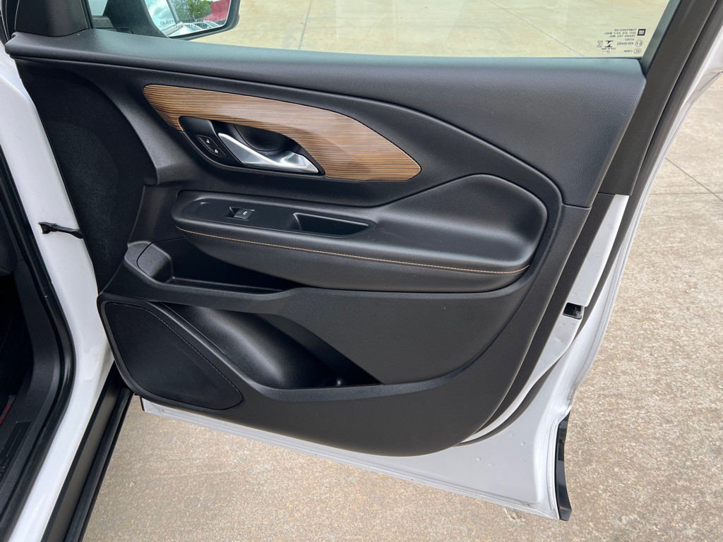 2021 GMC Terrain Image 12