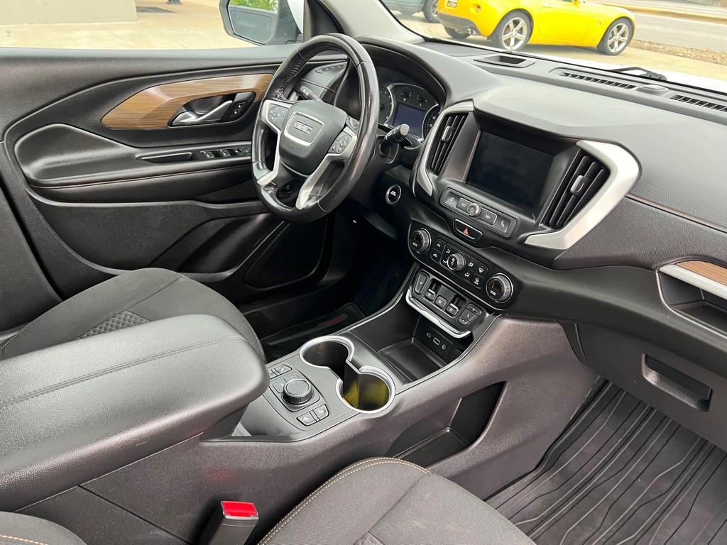 2021 GMC Terrain Image 14
