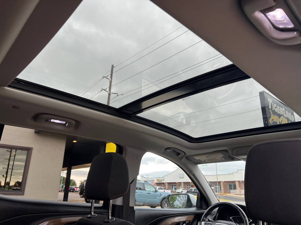 2021 GMC Terrain Image 18