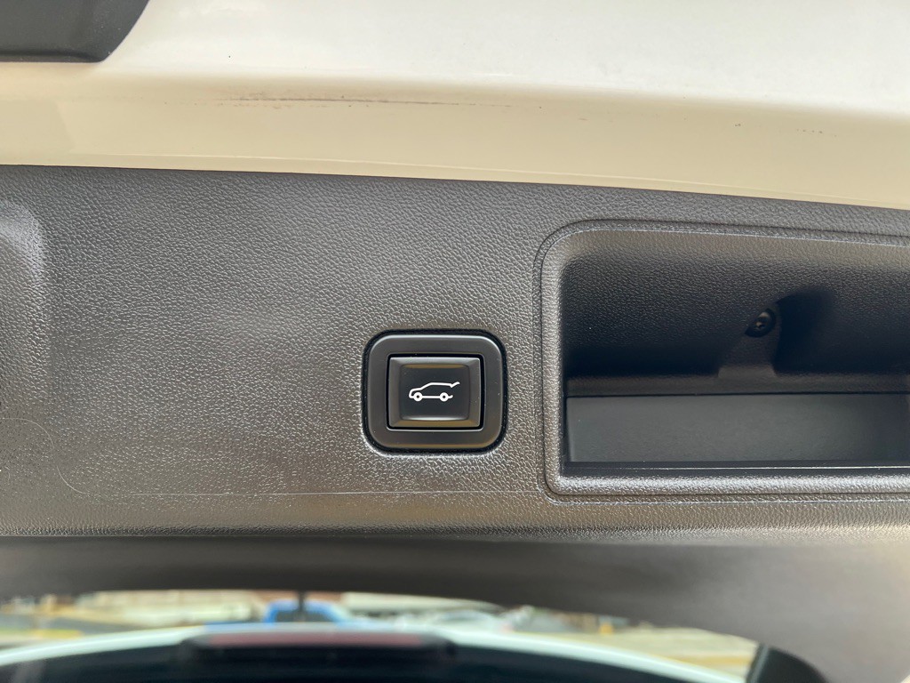 2021 GMC Terrain Image 22