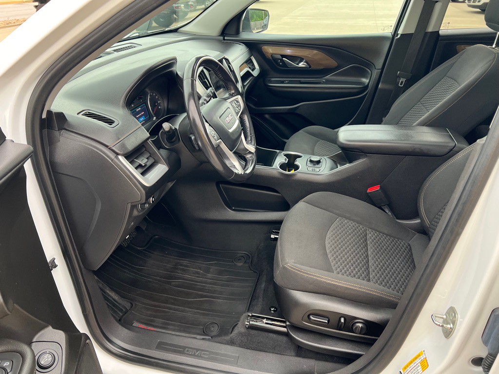 2021 GMC Terrain Image 24