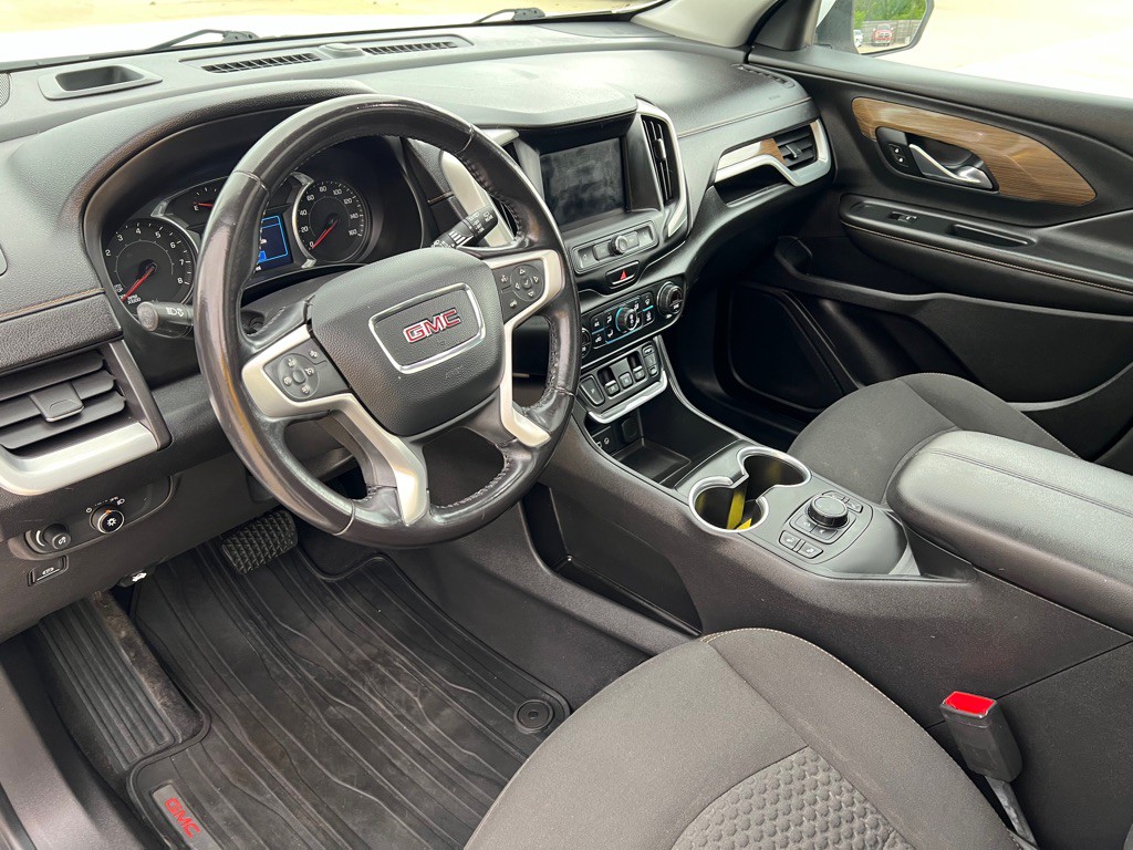 2021 GMC Terrain Image 25