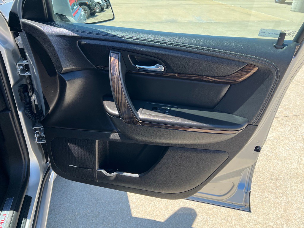 2014 GMC Acadia Image 11