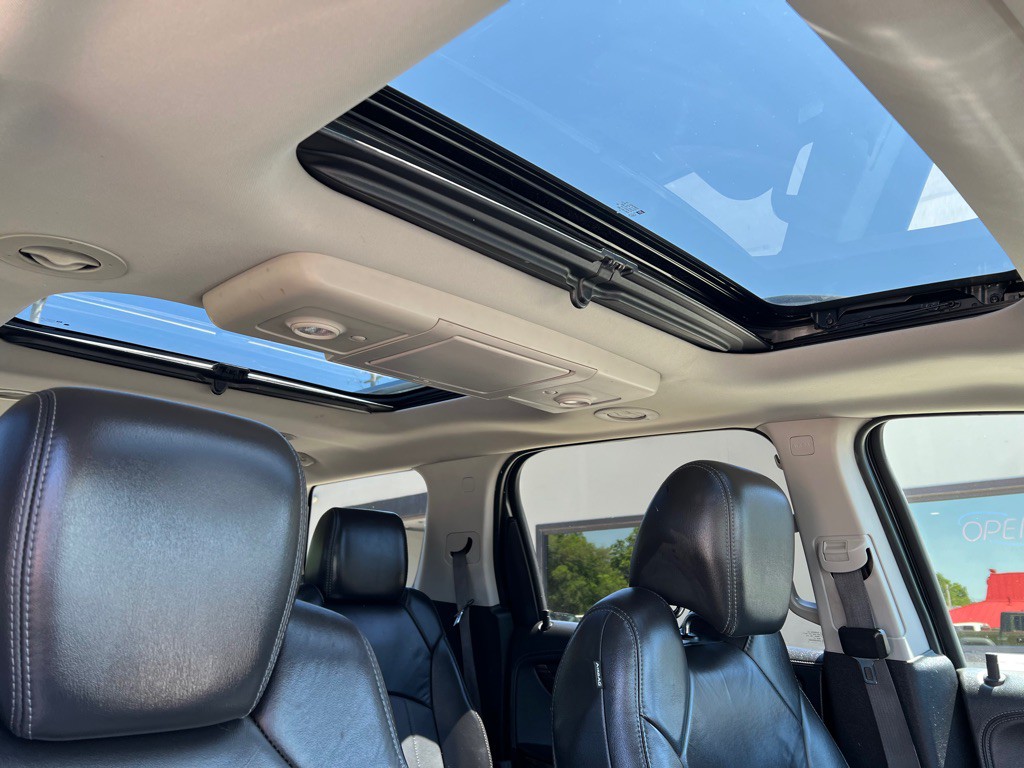 2014 GMC Acadia Image 15