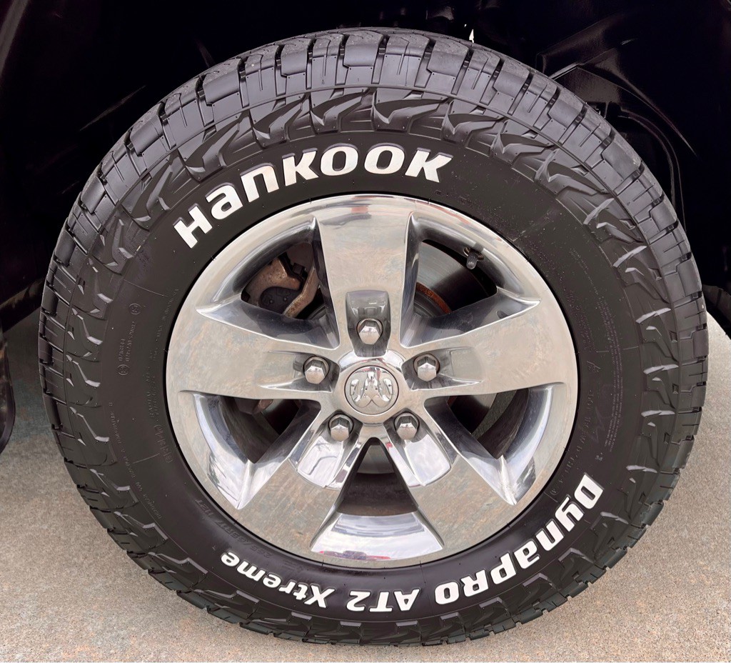 2021 RAM 1500 Image 9