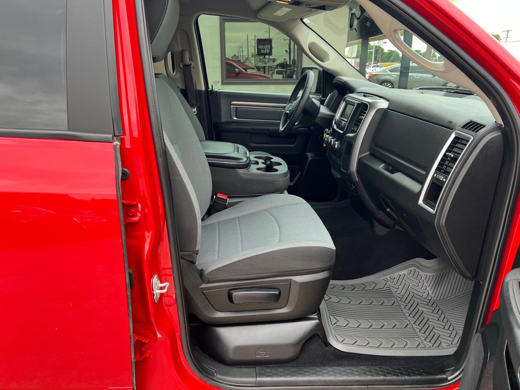 2021 RAM 1500 Image 12