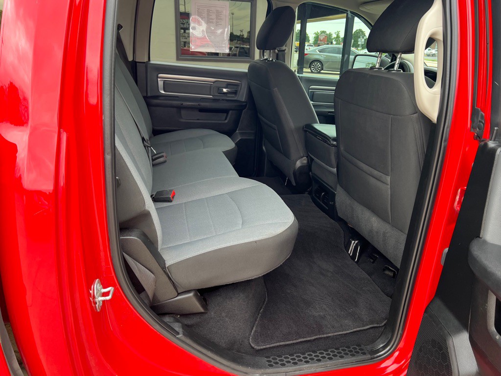 2021 RAM 1500 Image 14