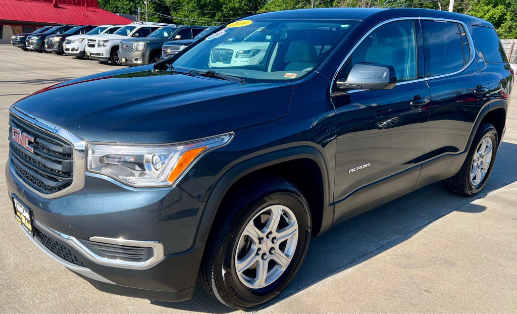 2019 GMC Acadia Image 3