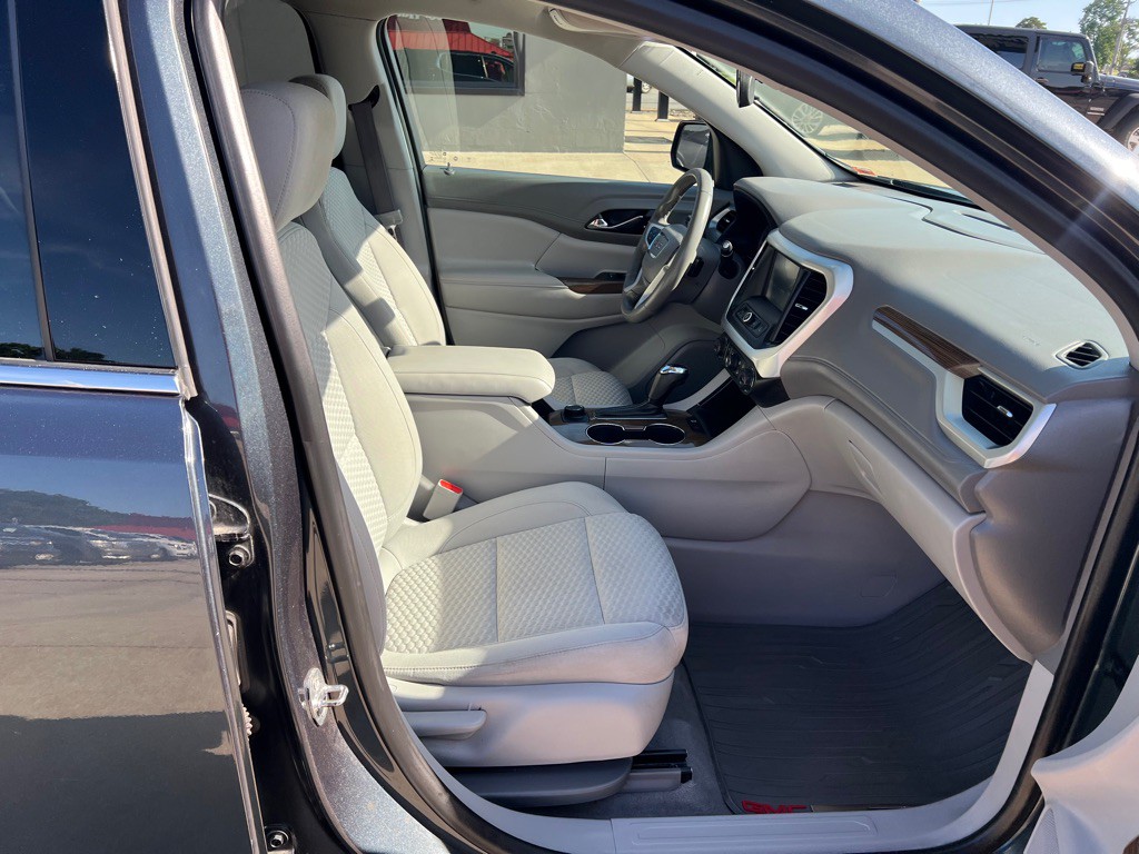 2019 GMC Acadia Image 12