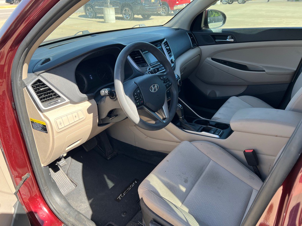 2016 Hyundai Tucson Image 9