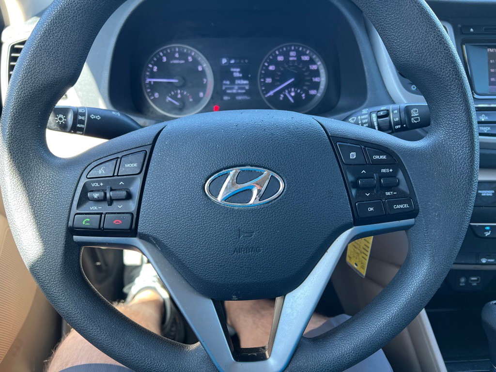 2016 Hyundai Tucson Image 13