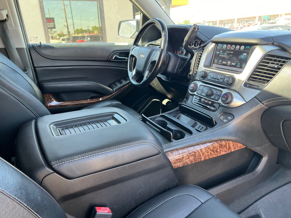 2019 Chevrolet Tahoe Image 6