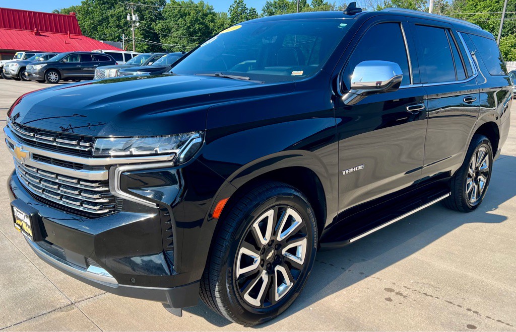 2021 Chevrolet Tahoe Image 3