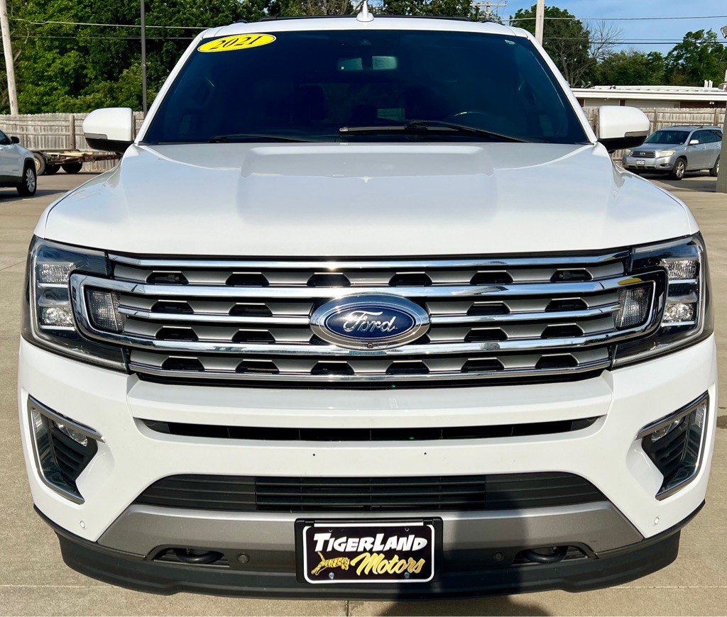 2021 Ford Expedition Image 2