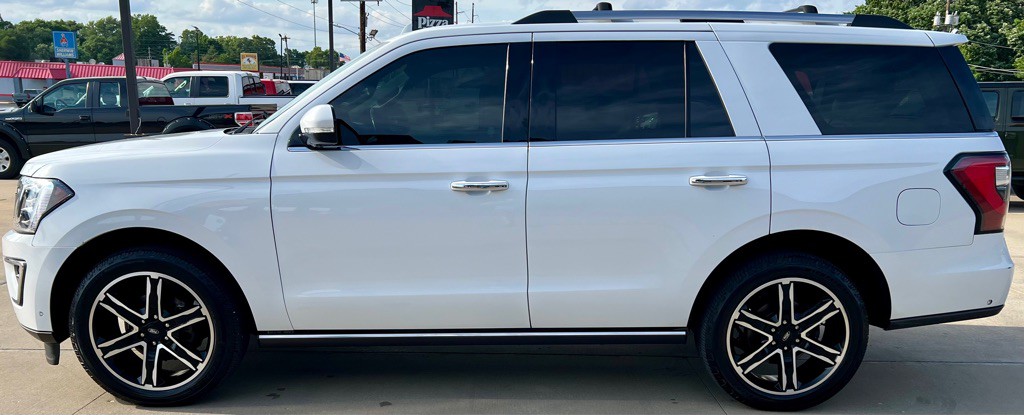 2021 Ford Expedition Image 4