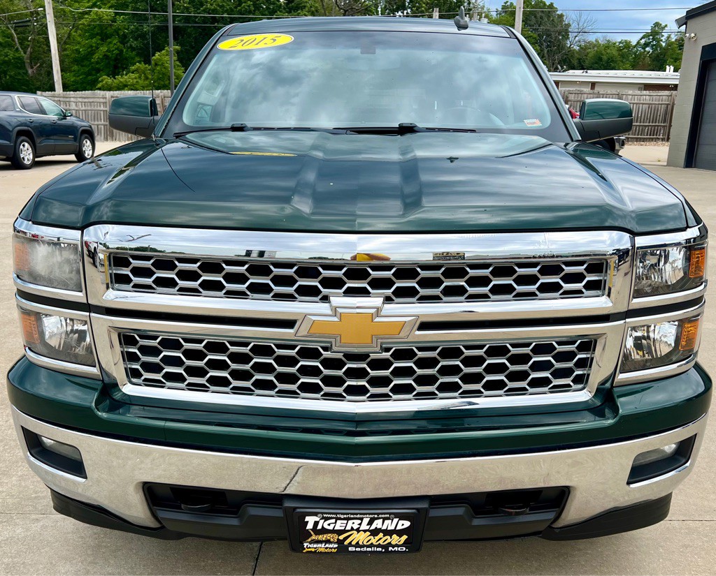 2015 Chevrolet Silverado 1500 Image 2