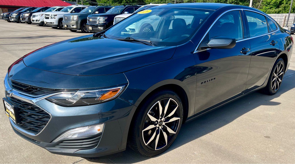 2020 Chevrolet Malibu Image 3