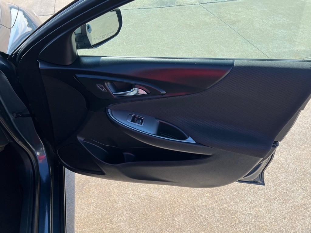 2020 Chevrolet Malibu Image 9