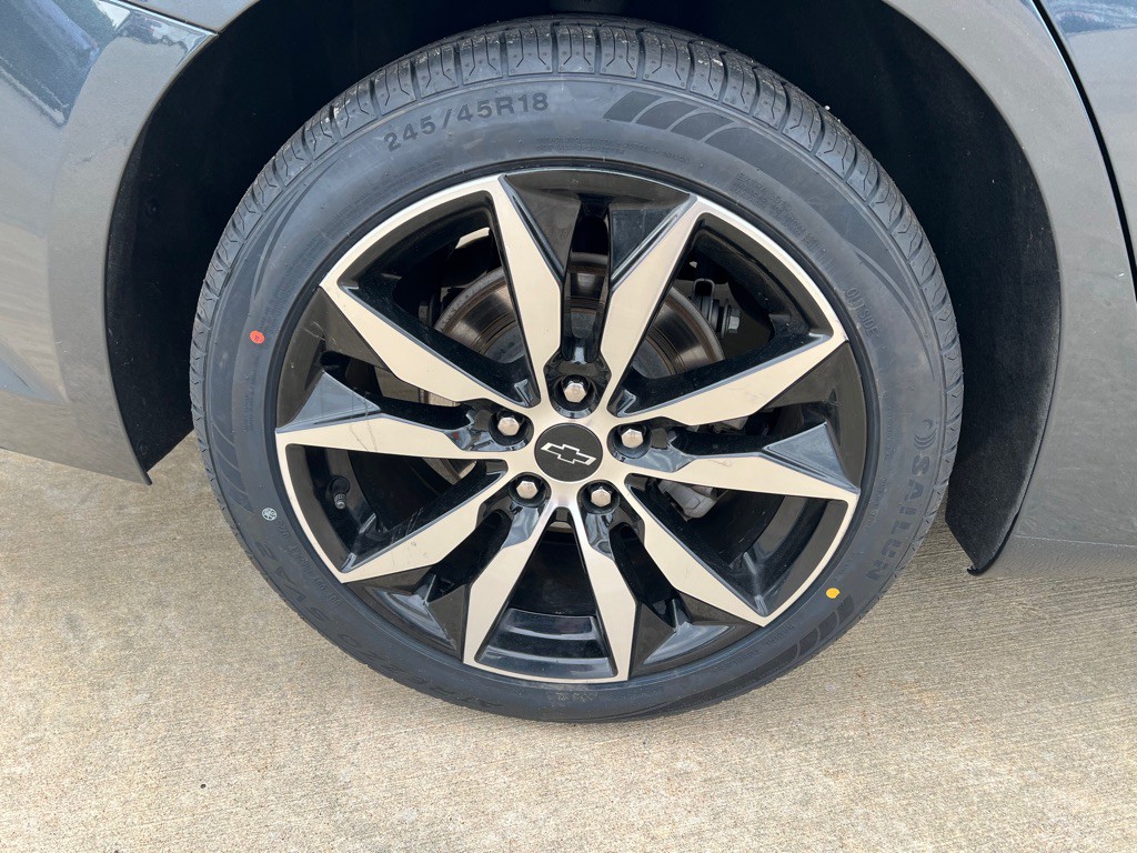 2020 Chevrolet Malibu Image 25