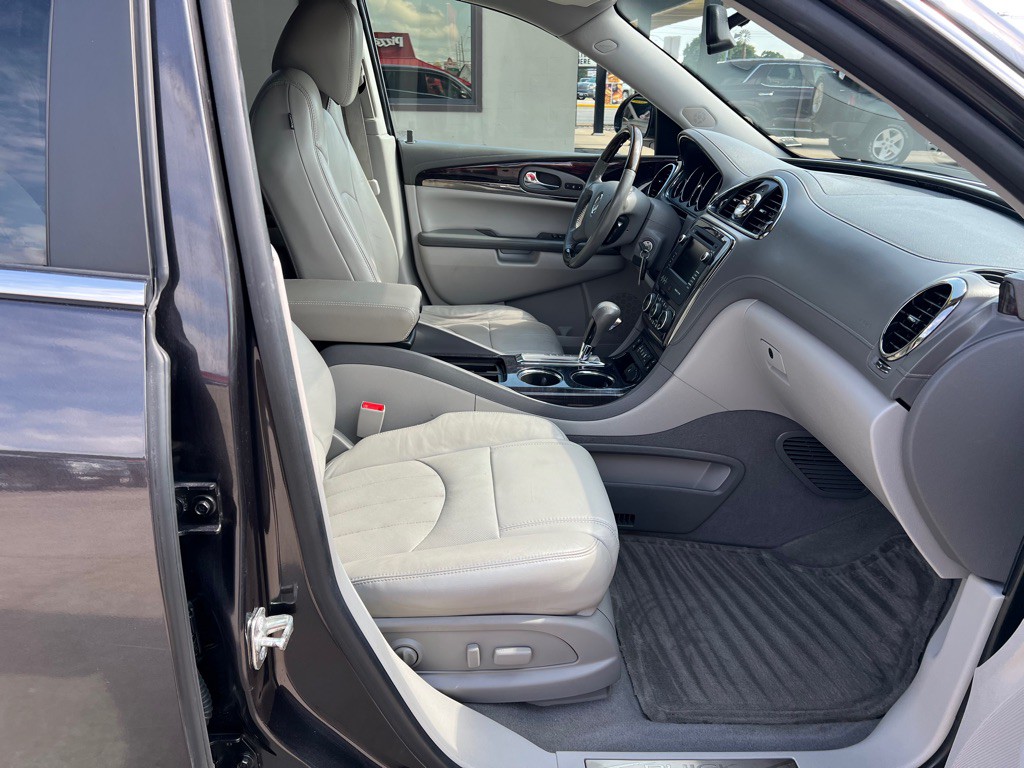 2015 Buick Enclave Image 10