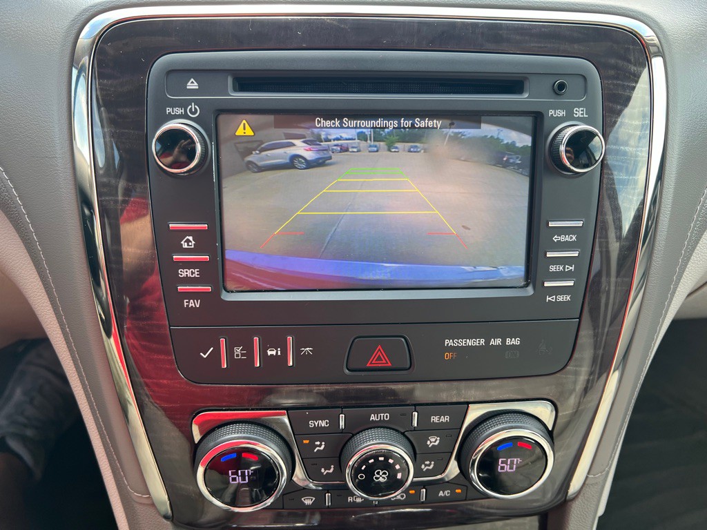 2015 Buick Enclave Image 26