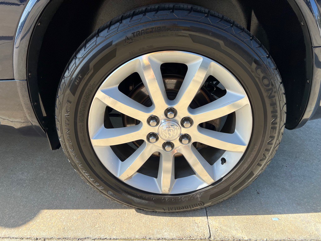 2015 Buick Enclave Image 28