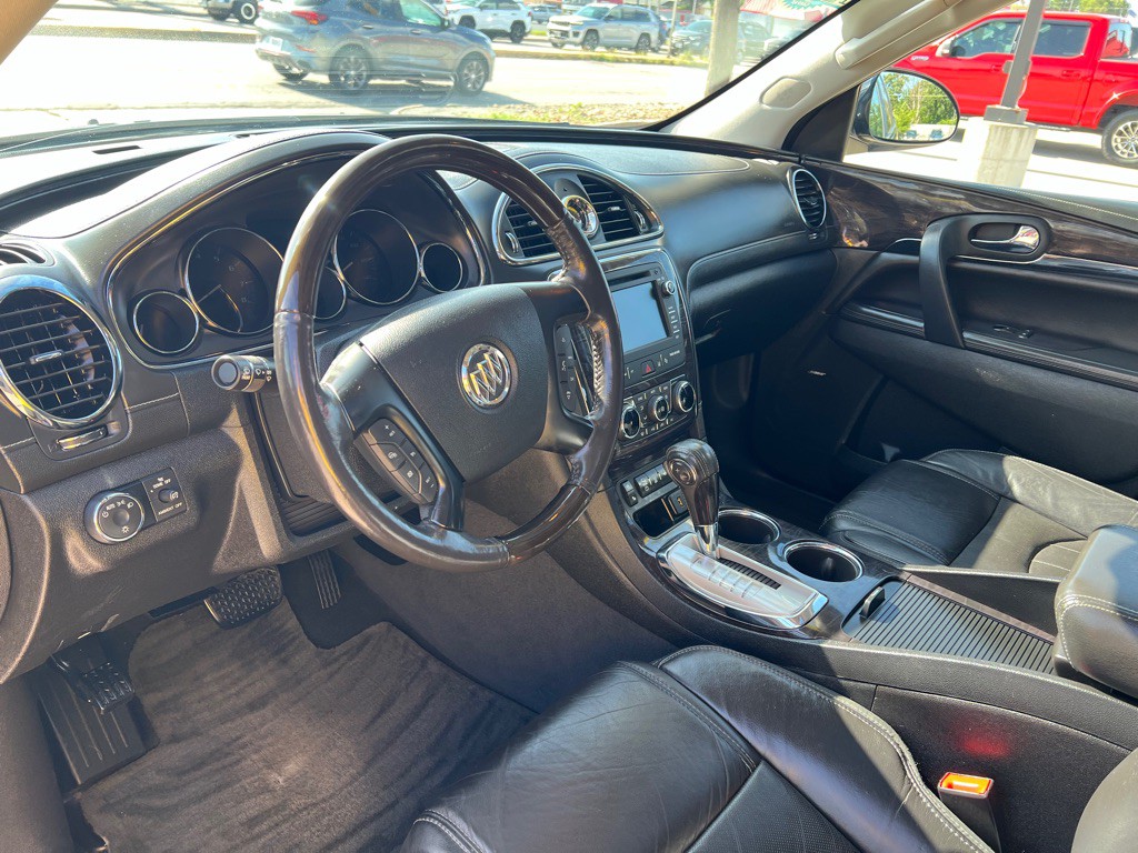 2015 Buick Enclave Image 30