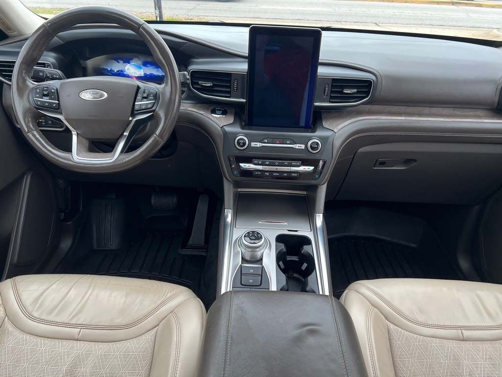 2020 Ford Explorer Image 21