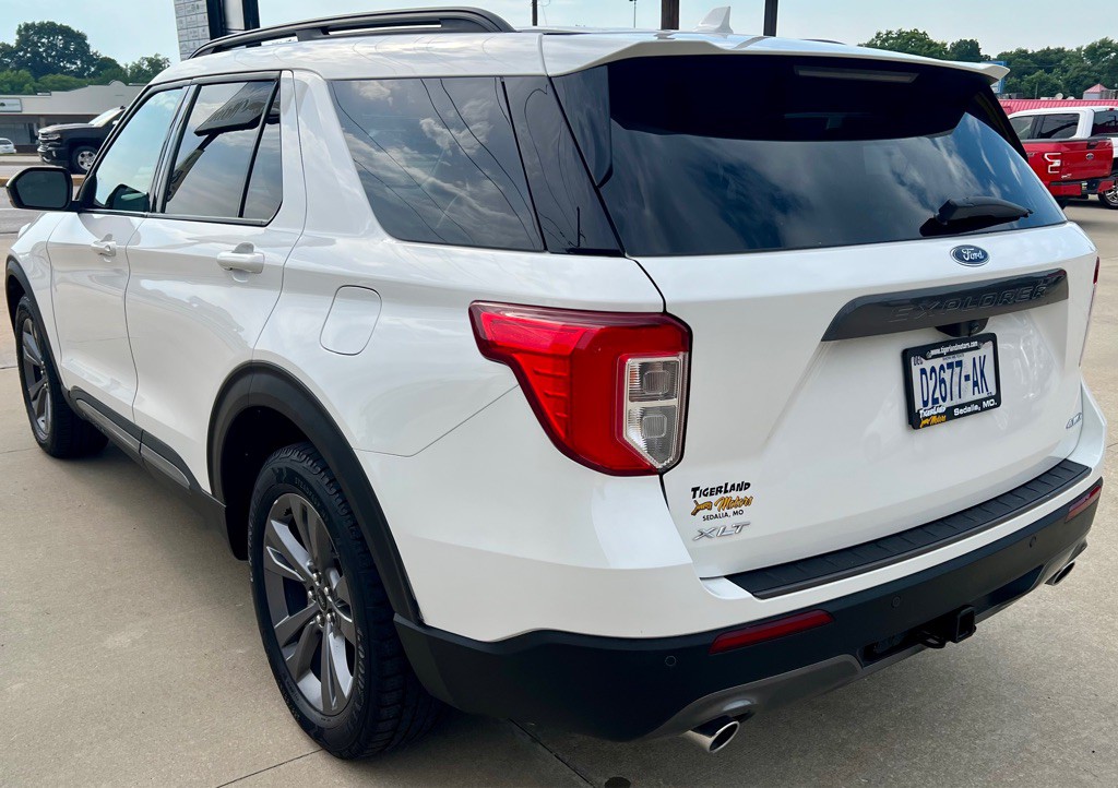 2022 Ford Explorer Image 5