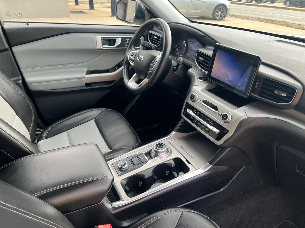2022 Ford Explorer Image 15