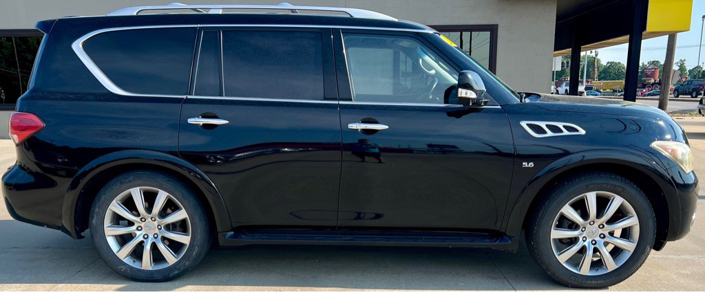 2014 INFINITI QX80 Image 8