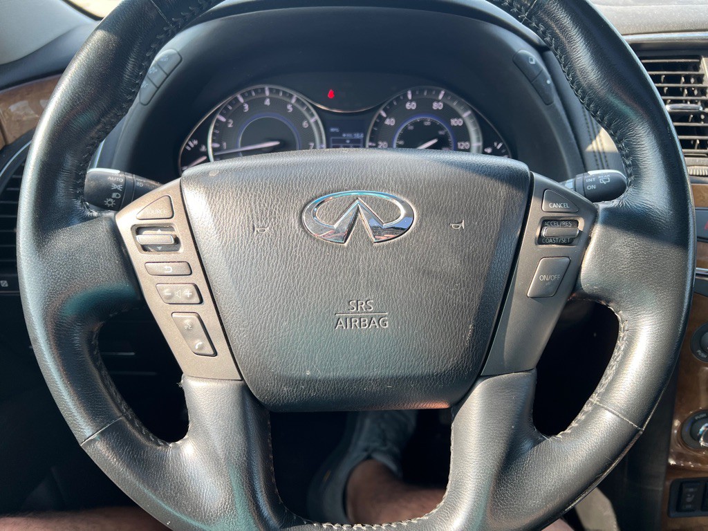 2014 INFINITI QX80 Image 13