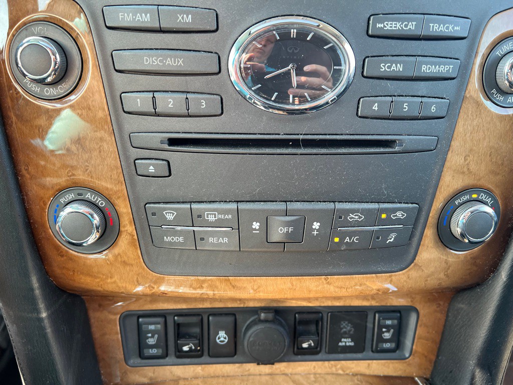2014 INFINITI QX80 Image 16
